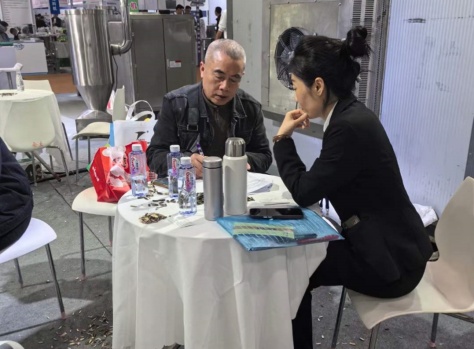 許昌智工中型炒貨機