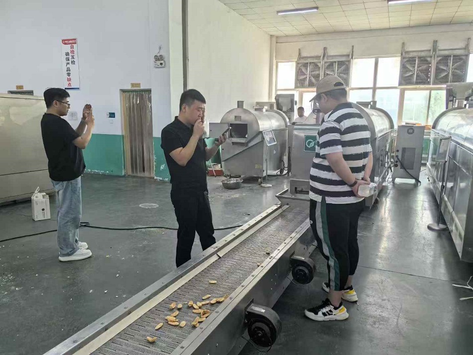 流水線(xiàn)電磁炒貨設(shè)備